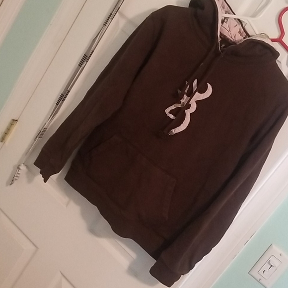Browning Tops - Womens Browning hoodie